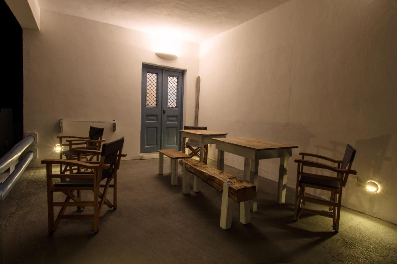 Perigiali Rooms Agali Bagian luar foto