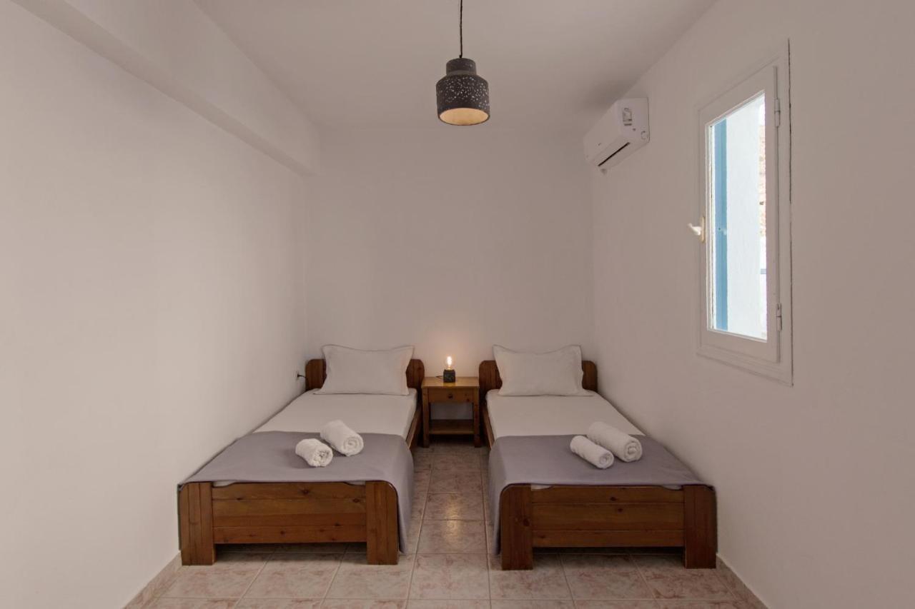 Perigiali Rooms Agali Bagian luar foto